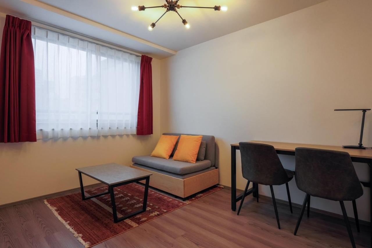 Ferienwohnung Wellsquareism Otsuka Präfektur Tokio Exterior foto