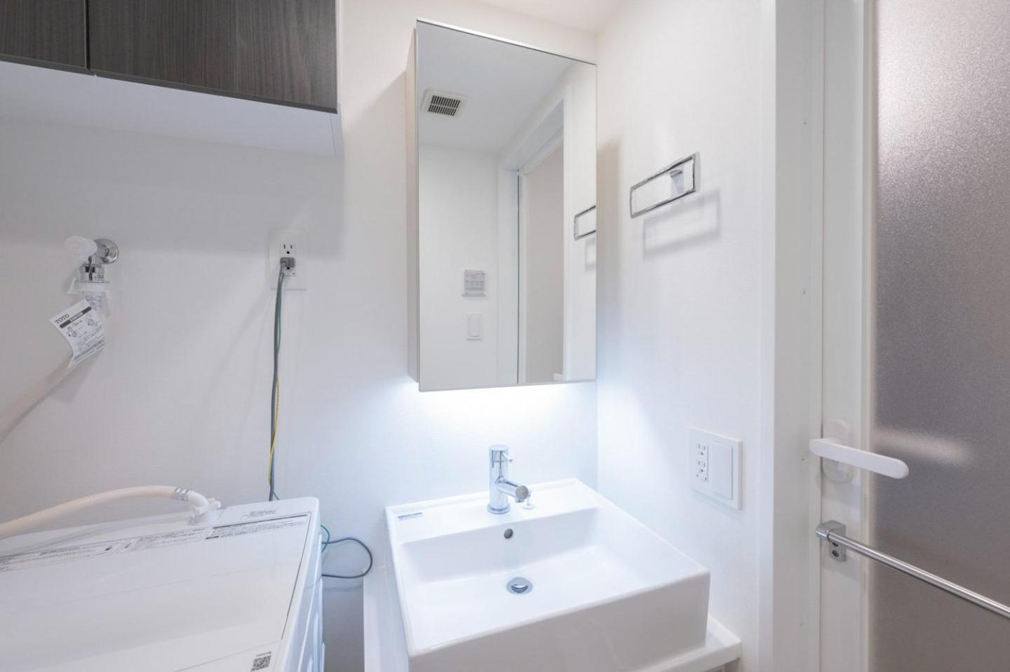 Ferienwohnung Wellsquareism Otsuka Präfektur Tokio Exterior foto